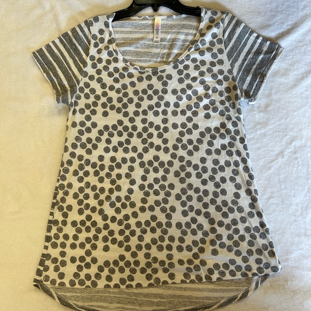 LuLaRoe Gray Polka Dot/Striped Short Sleeve Top
